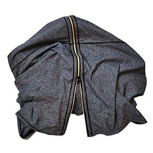 Lululemon special Edition Rulu.